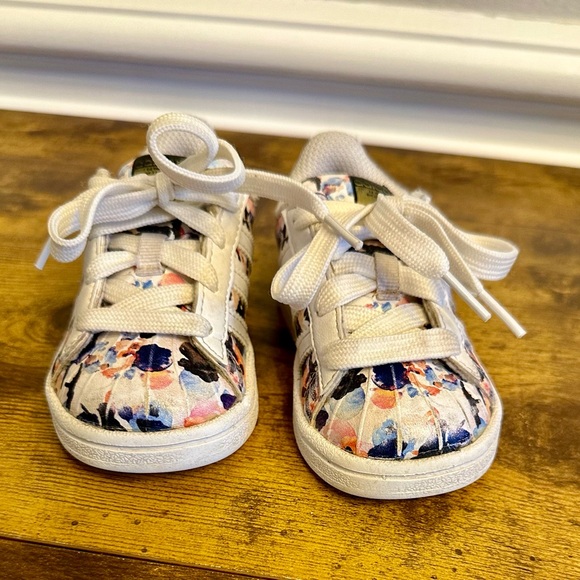 adidas superstar toddler size 6 multicolor RARE - Picture 2 of 7